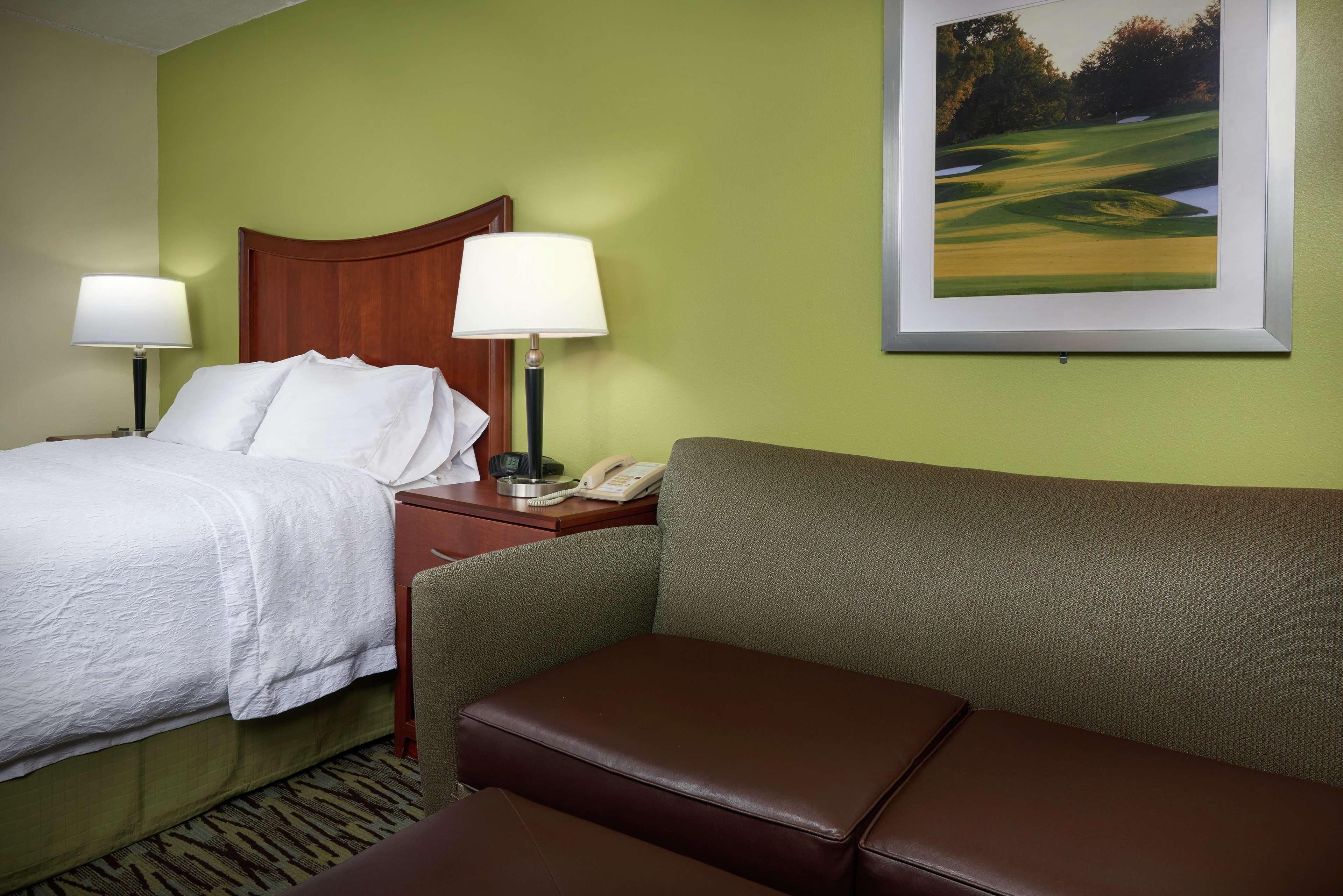 Hotel Hampton 3*