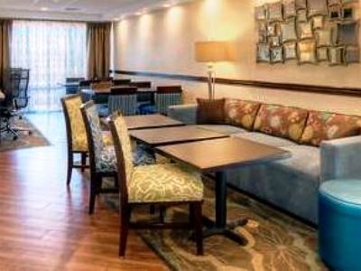 Hampton Hotel 3*