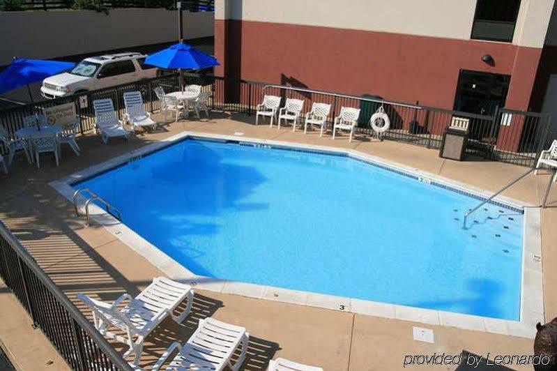 Hotel Hampton 3*